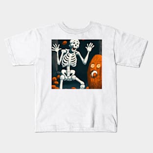 Halloween Skeleton Startled by a Jack-o-Lantern Kids T-Shirt